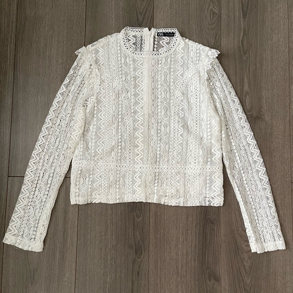 Zara Size XS White Long-Sleeved Lace Blouse New